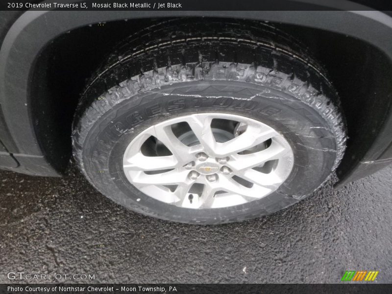 Mosaic Black Metallic / Jet Black 2019 Chevrolet Traverse LS