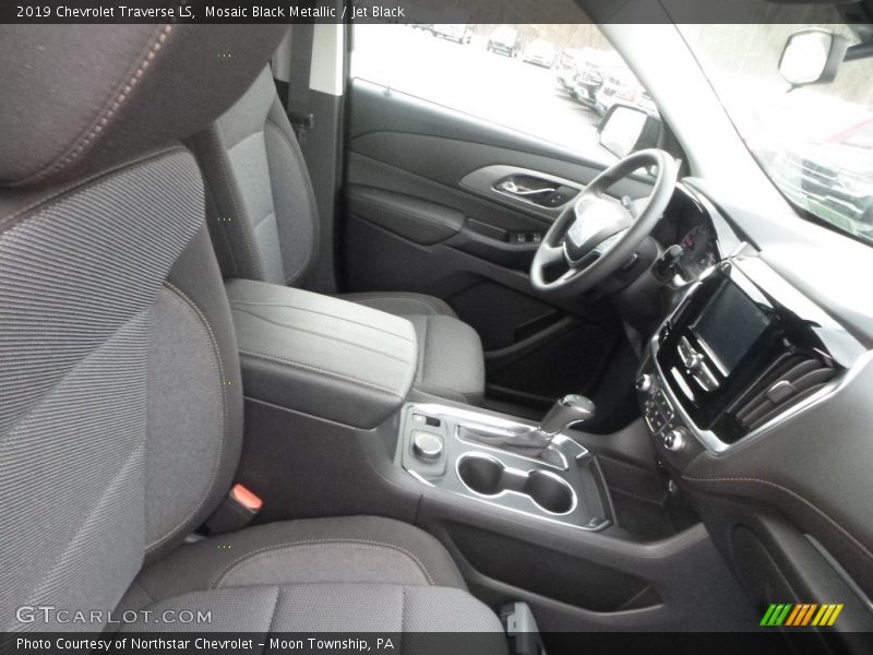 Mosaic Black Metallic / Jet Black 2019 Chevrolet Traverse LS