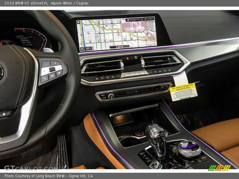 Alpine White / Cognac 2019 BMW X5 xDrive50i