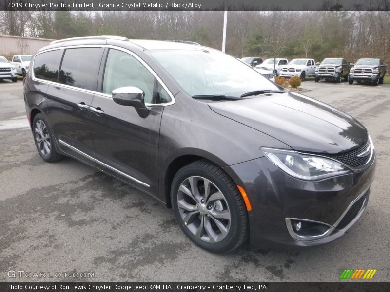 Granite Crystal Metallic / Black/Alloy 2019 Chrysler Pacifica Limited
