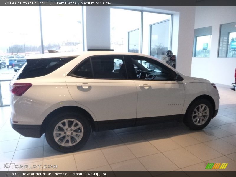 Summit White / Medium Ash Gray 2019 Chevrolet Equinox LS