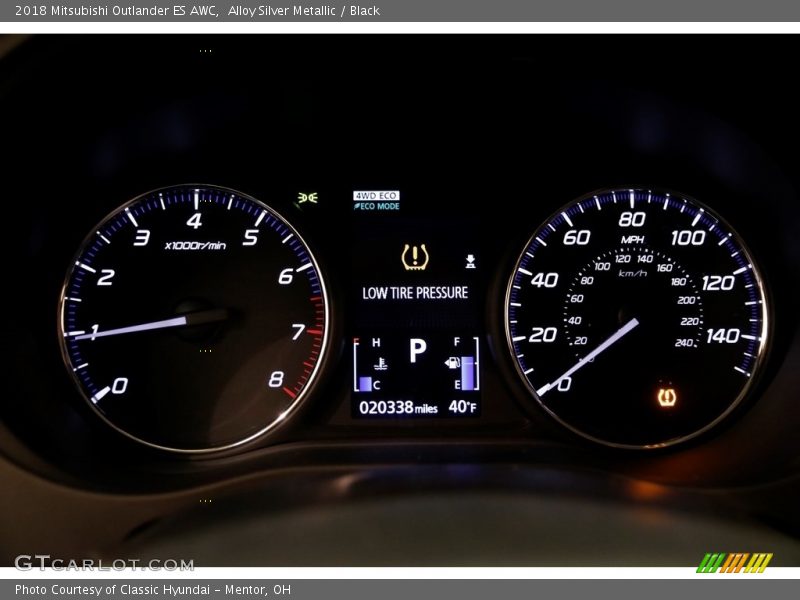  2018 Outlander ES AWC ES AWC Gauges