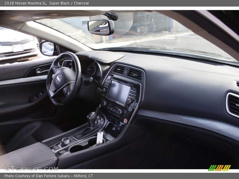 Super Black / Charcoal 2018 Nissan Maxima SL
