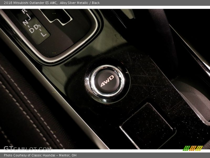 Controls of 2018 Outlander ES AWC