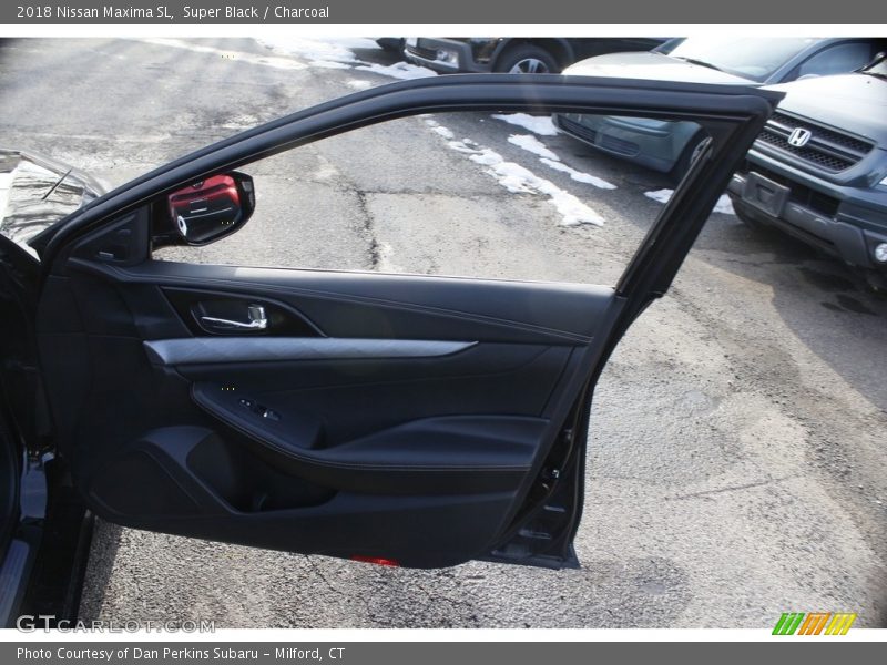 Super Black / Charcoal 2018 Nissan Maxima SL