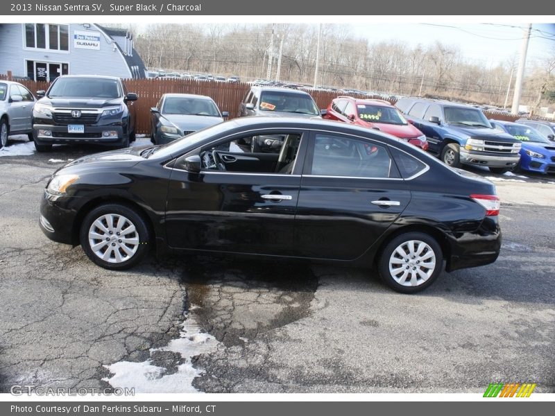 Super Black / Charcoal 2013 Nissan Sentra SV