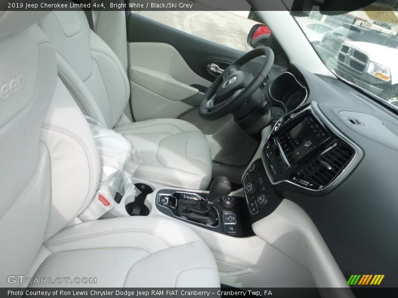 Bright White / Black/Ski Grey 2019 Jeep Cherokee Limited 4x4