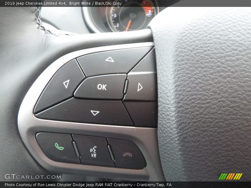 Bright White / Black/Ski Grey 2019 Jeep Cherokee Limited 4x4