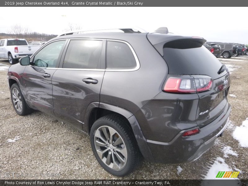 Granite Crystal Metallic / Black/Ski Grey 2019 Jeep Cherokee Overland 4x4