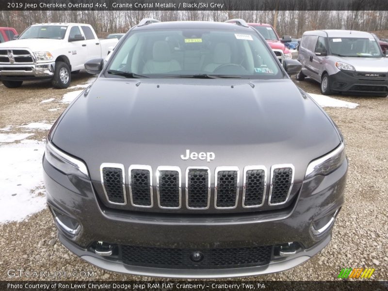 Granite Crystal Metallic / Black/Ski Grey 2019 Jeep Cherokee Overland 4x4