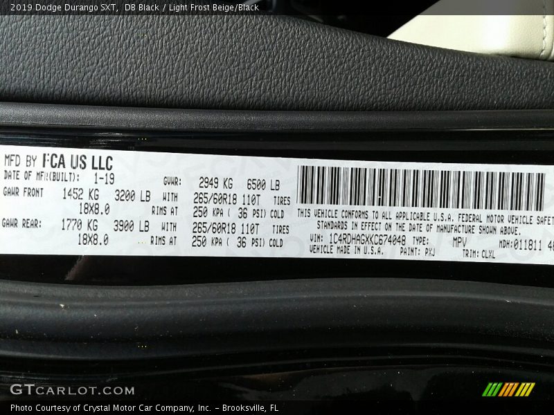 DB Black / Light Frost Beige/Black 2019 Dodge Durango SXT