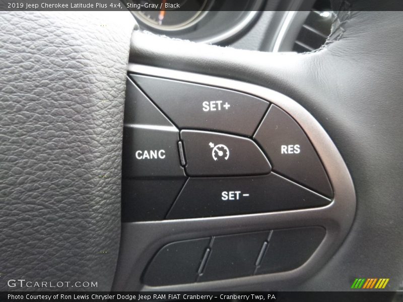 Sting-Gray / Black 2019 Jeep Cherokee Latitude Plus 4x4