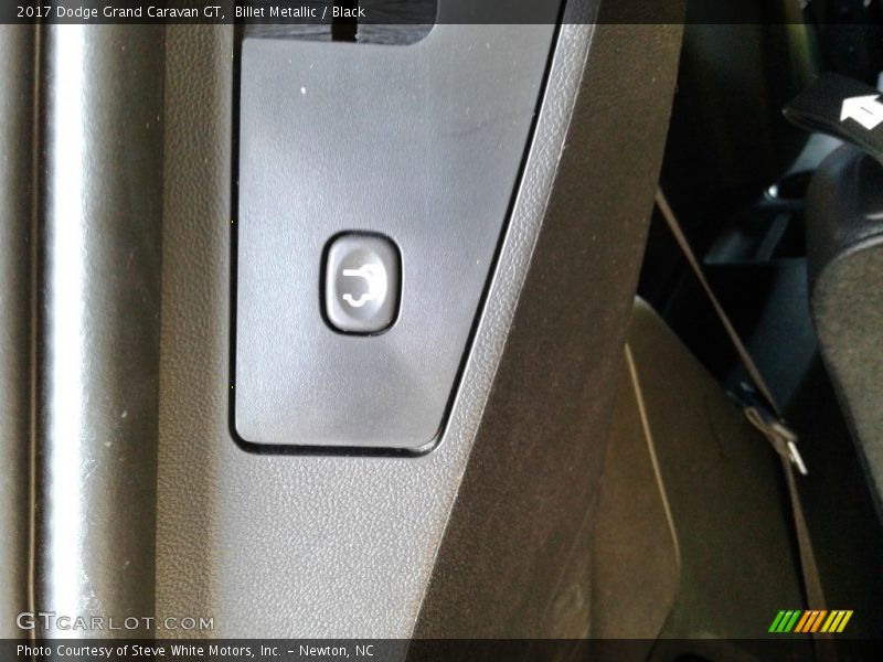 Billet Metallic / Black 2017 Dodge Grand Caravan GT