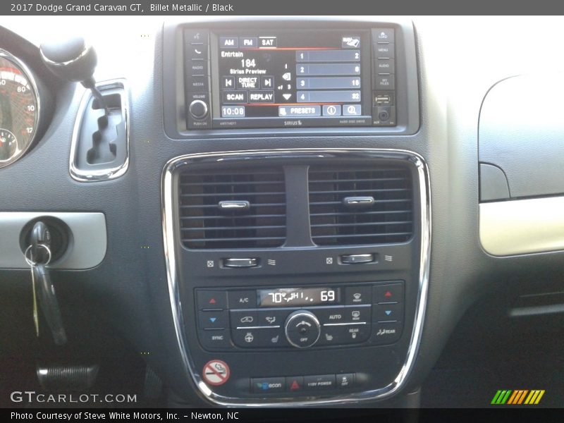 Billet Metallic / Black 2017 Dodge Grand Caravan GT