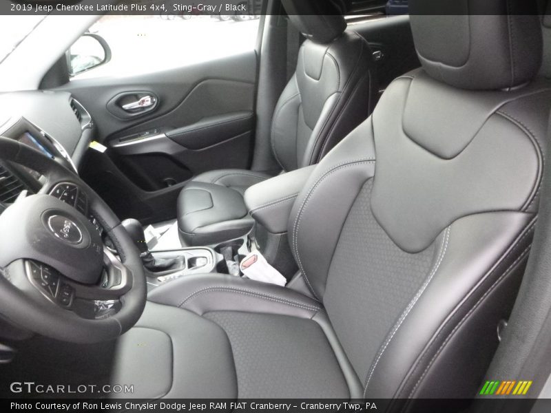 Sting-Gray / Black 2019 Jeep Cherokee Latitude Plus 4x4