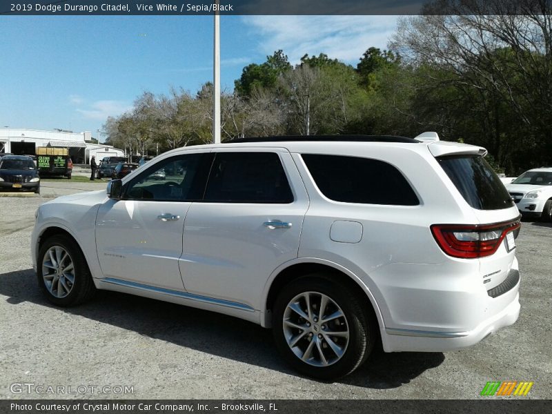 Vice White / Sepia/Black 2019 Dodge Durango Citadel