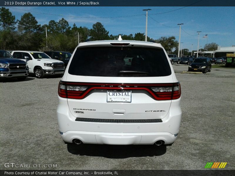 Vice White / Sepia/Black 2019 Dodge Durango Citadel