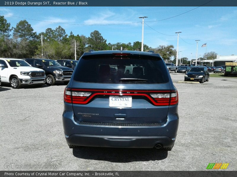 Reactor Blue / Black 2019 Dodge Durango SXT