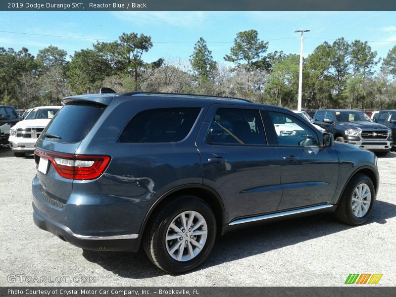 Reactor Blue / Black 2019 Dodge Durango SXT