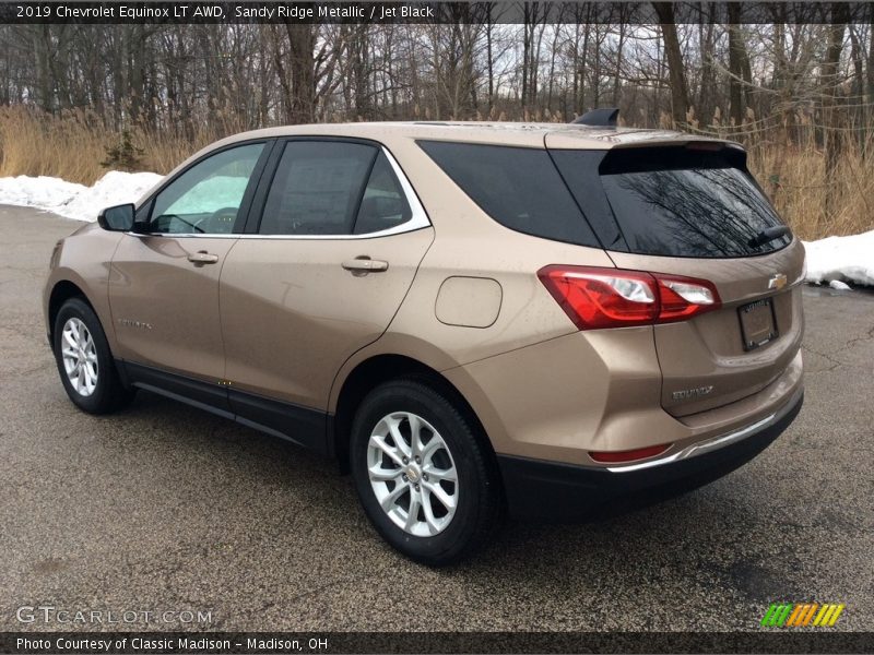 Sandy Ridge Metallic / Jet Black 2019 Chevrolet Equinox LT AWD