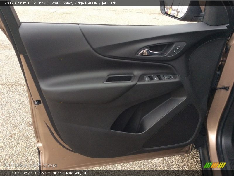 Sandy Ridge Metallic / Jet Black 2019 Chevrolet Equinox LT AWD
