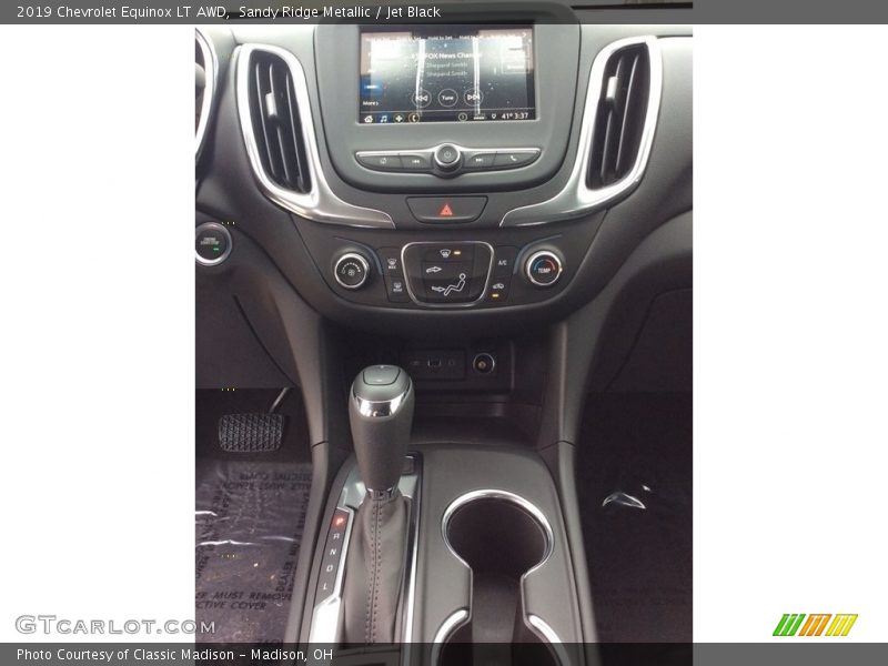 Sandy Ridge Metallic / Jet Black 2019 Chevrolet Equinox LT AWD