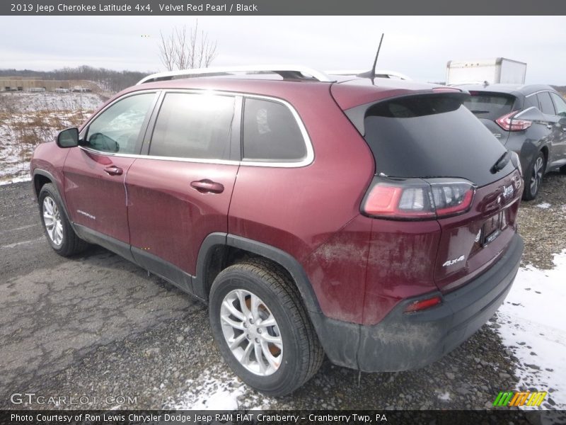 Velvet Red Pearl / Black 2019 Jeep Cherokee Latitude 4x4