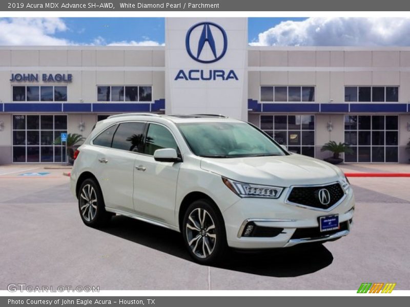 White Diamond Pearl / Parchment 2019 Acura MDX Advance SH-AWD
