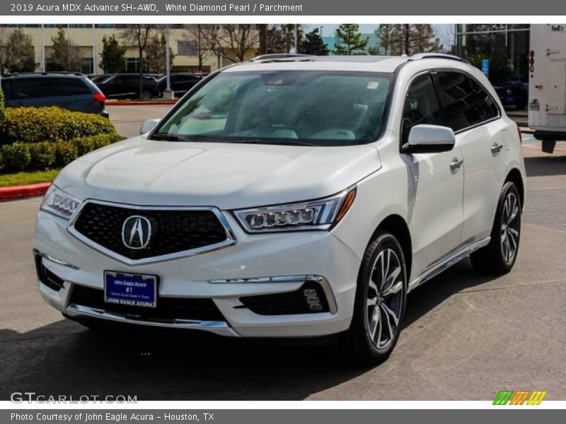 White Diamond Pearl / Parchment 2019 Acura MDX Advance SH-AWD