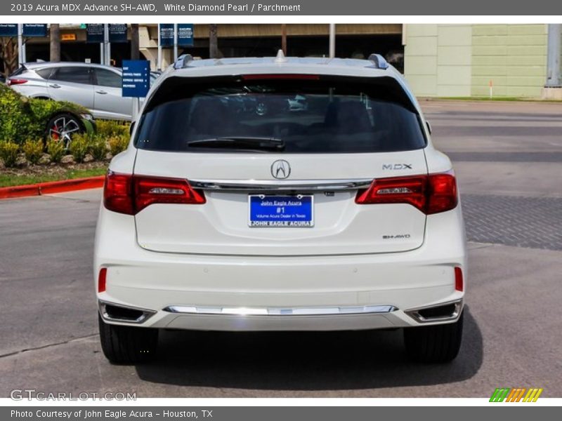 White Diamond Pearl / Parchment 2019 Acura MDX Advance SH-AWD