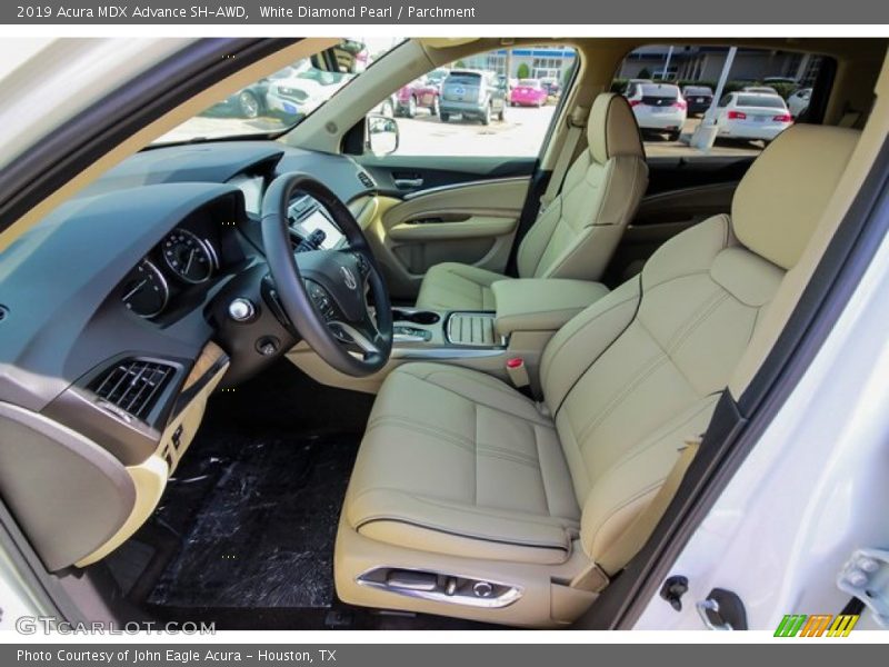 White Diamond Pearl / Parchment 2019 Acura MDX Advance SH-AWD