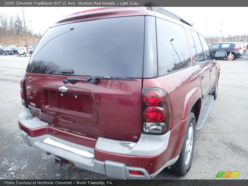Medium Red Metallic / Light Gray 2005 Chevrolet TrailBlazer EXT LS 4x4