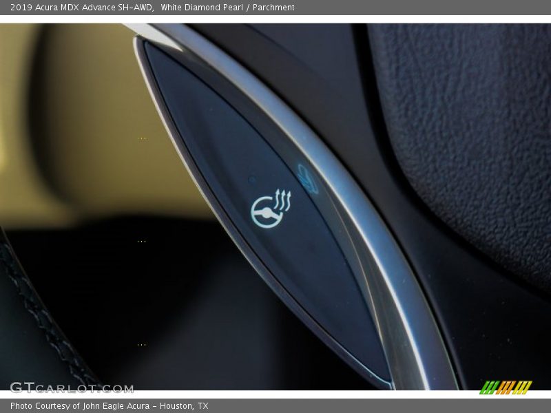 White Diamond Pearl / Parchment 2019 Acura MDX Advance SH-AWD