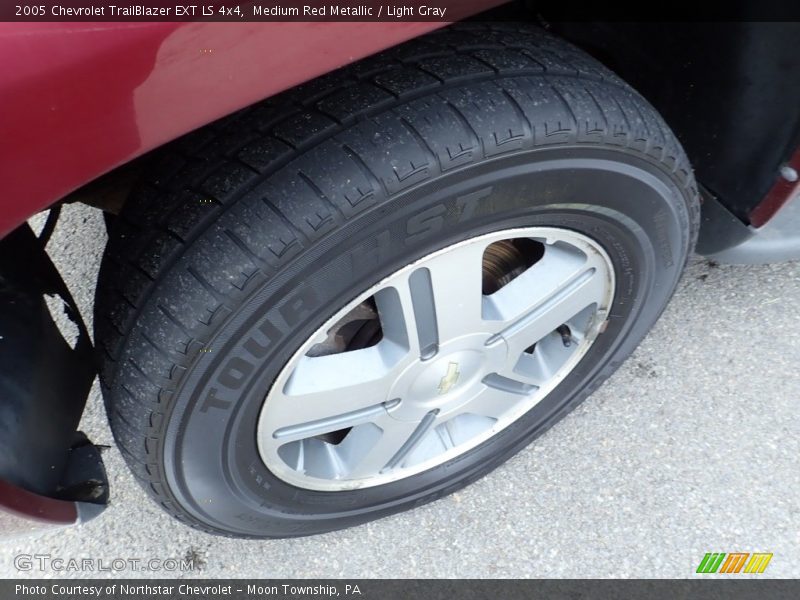 Medium Red Metallic / Light Gray 2005 Chevrolet TrailBlazer EXT LS 4x4