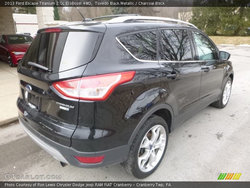 Tuxedo Black Metallic / Charcoal Black 2013 Ford Escape Titanium 2.0L EcoBoost 4WD