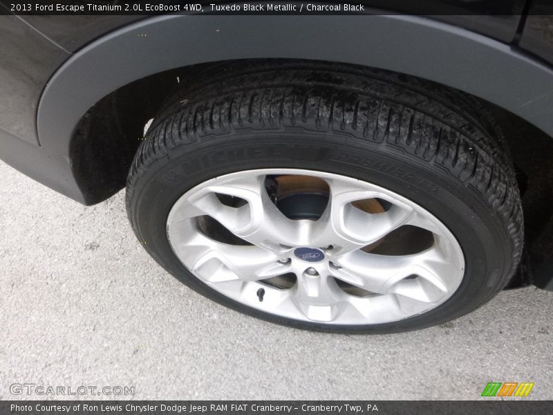 Tuxedo Black Metallic / Charcoal Black 2013 Ford Escape Titanium 2.0L EcoBoost 4WD