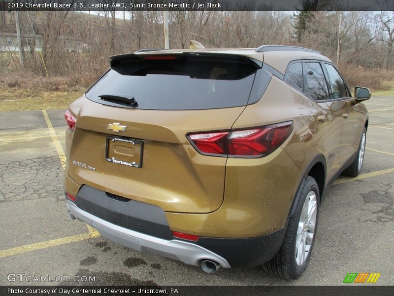 Sunlit Bronze Metallic / Jet Black 2019 Chevrolet Blazer 3.6L Leather AWD