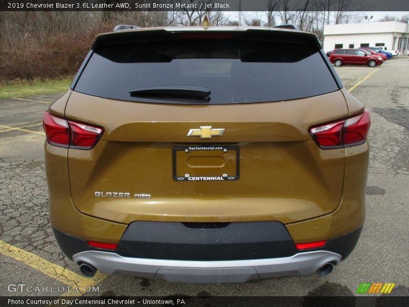 Sunlit Bronze Metallic / Jet Black 2019 Chevrolet Blazer 3.6L Leather AWD