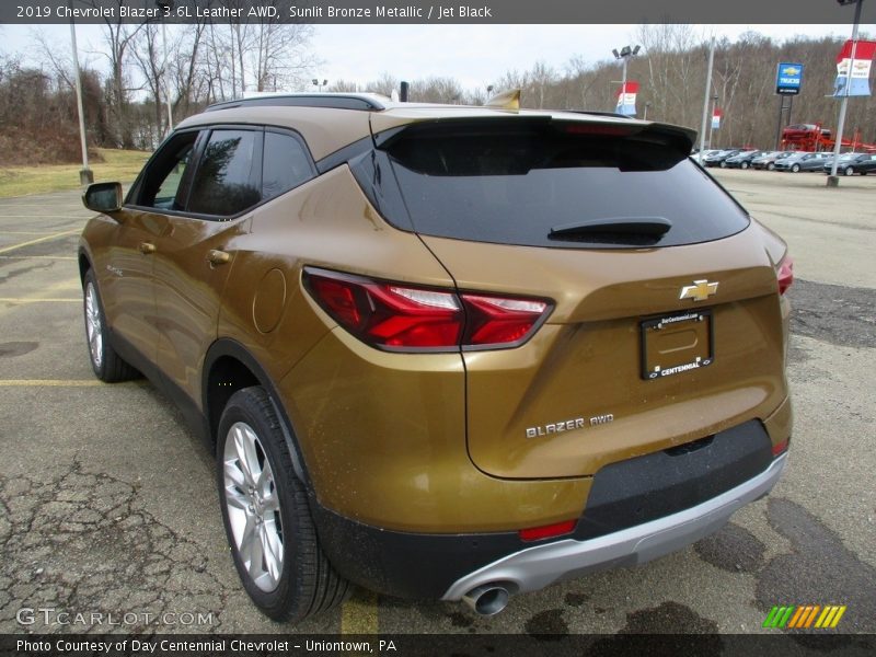 Sunlit Bronze Metallic / Jet Black 2019 Chevrolet Blazer 3.6L Leather AWD