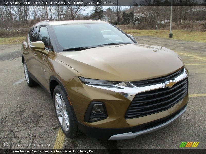 Front 3/4 View of 2019 Blazer 3.6L Leather AWD