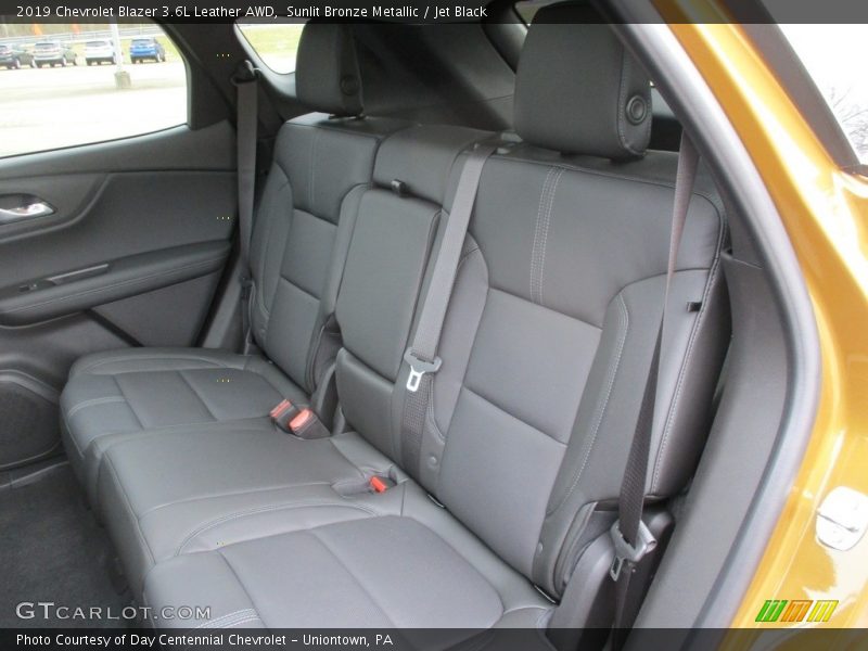 Sunlit Bronze Metallic / Jet Black 2019 Chevrolet Blazer 3.6L Leather AWD