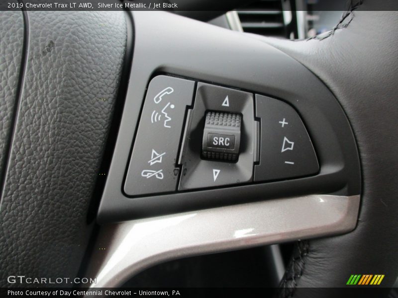 Silver Ice Metallic / Jet Black 2019 Chevrolet Trax LT AWD