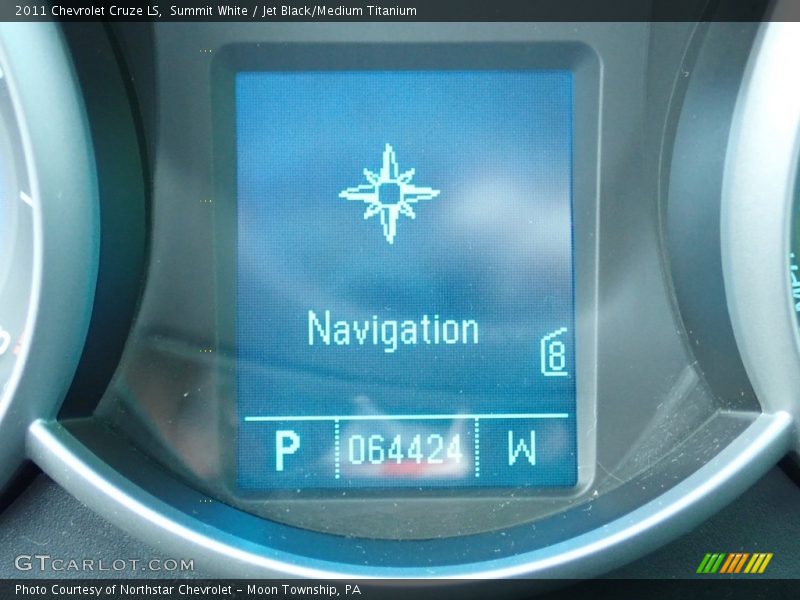 Summit White / Jet Black/Medium Titanium 2011 Chevrolet Cruze LS