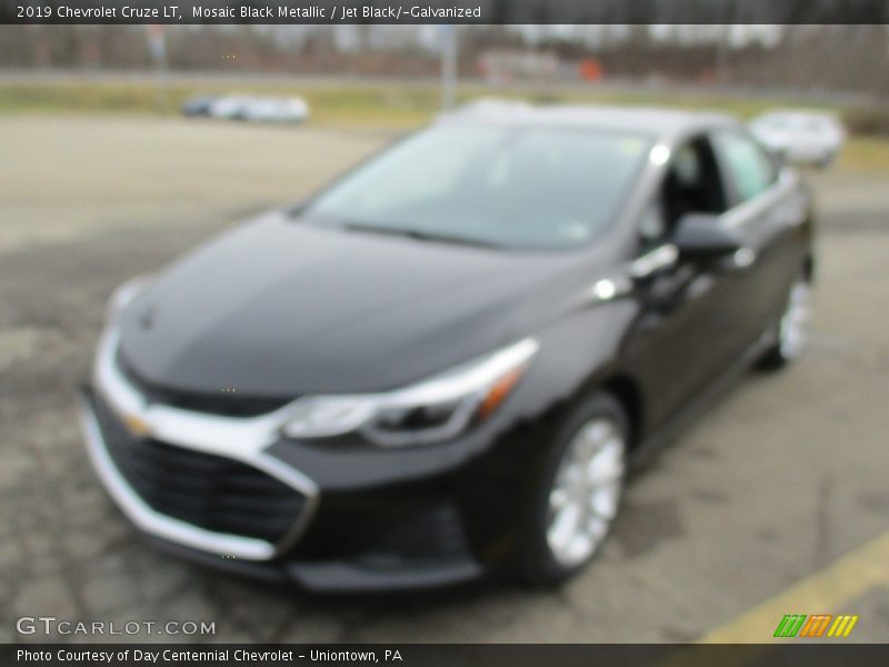 Mosaic Black Metallic / Jet Black/­Galvanized 2019 Chevrolet Cruze LT