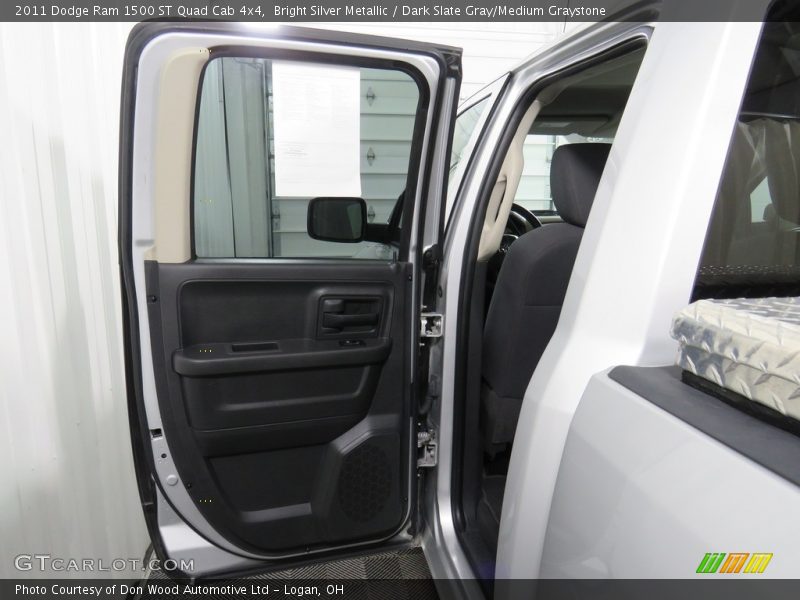 Bright Silver Metallic / Dark Slate Gray/Medium Graystone 2011 Dodge Ram 1500 ST Quad Cab 4x4