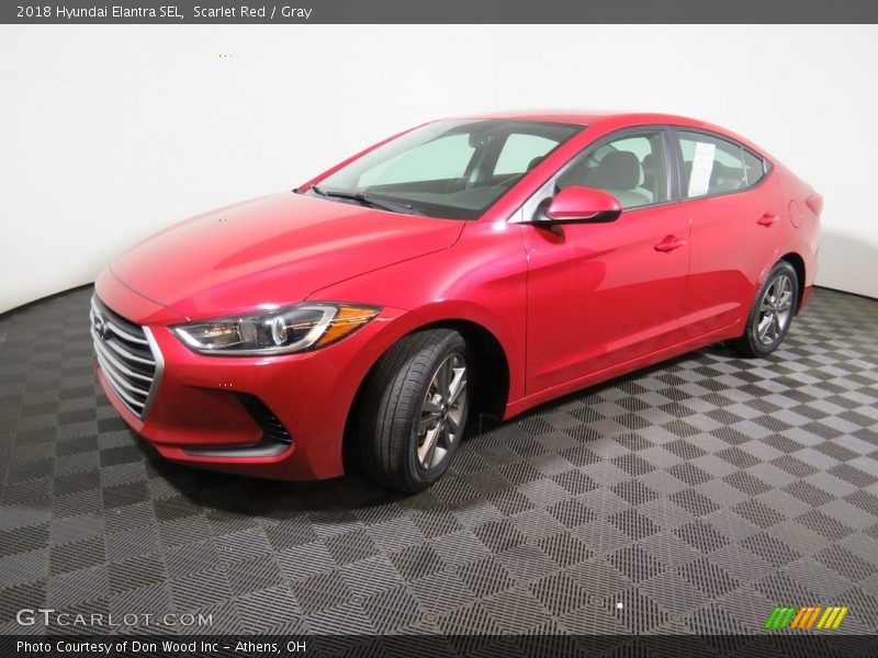 Scarlet Red / Gray 2018 Hyundai Elantra SEL