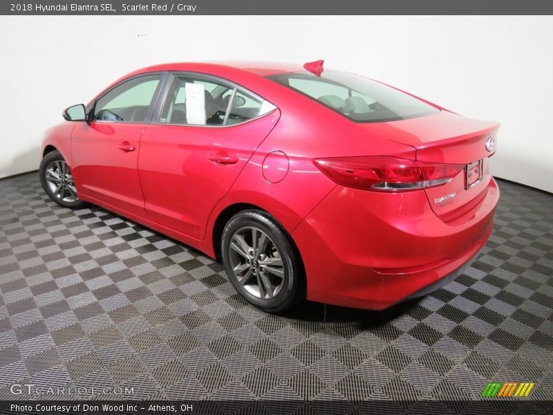 Scarlet Red / Gray 2018 Hyundai Elantra SEL