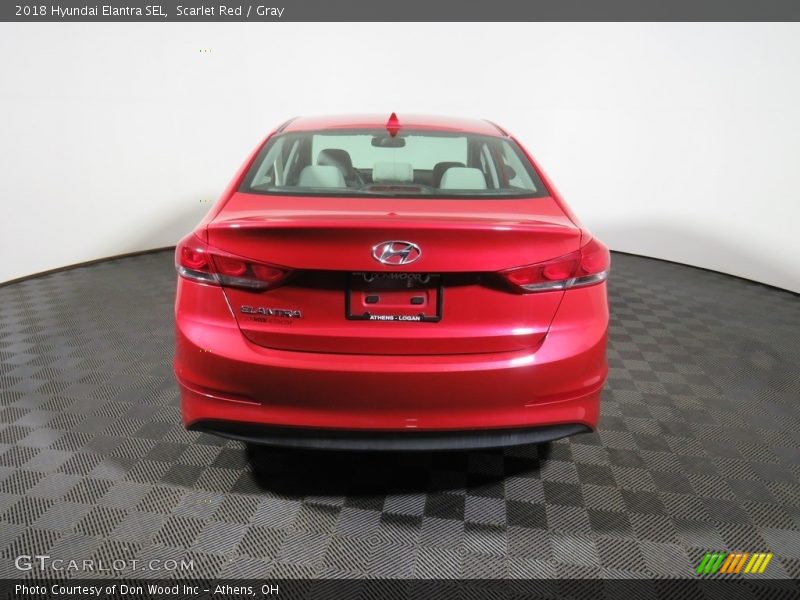 Scarlet Red / Gray 2018 Hyundai Elantra SEL