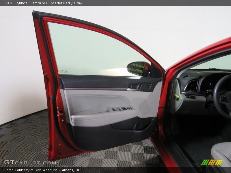 Scarlet Red / Gray 2018 Hyundai Elantra SEL