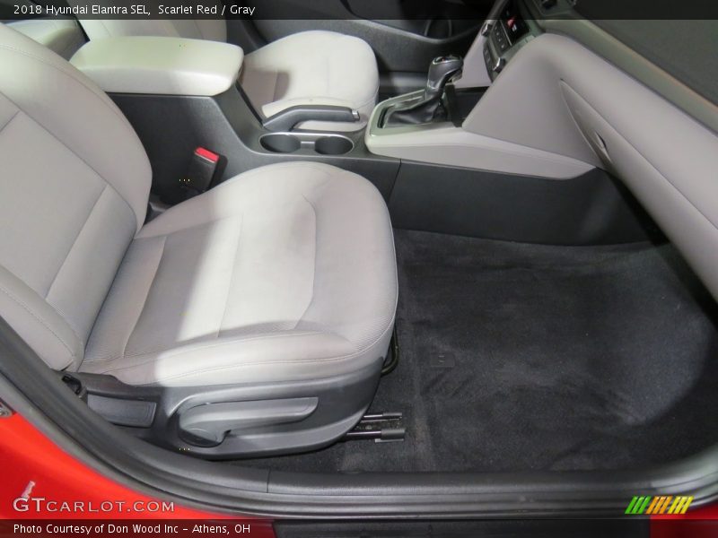 Scarlet Red / Gray 2018 Hyundai Elantra SEL